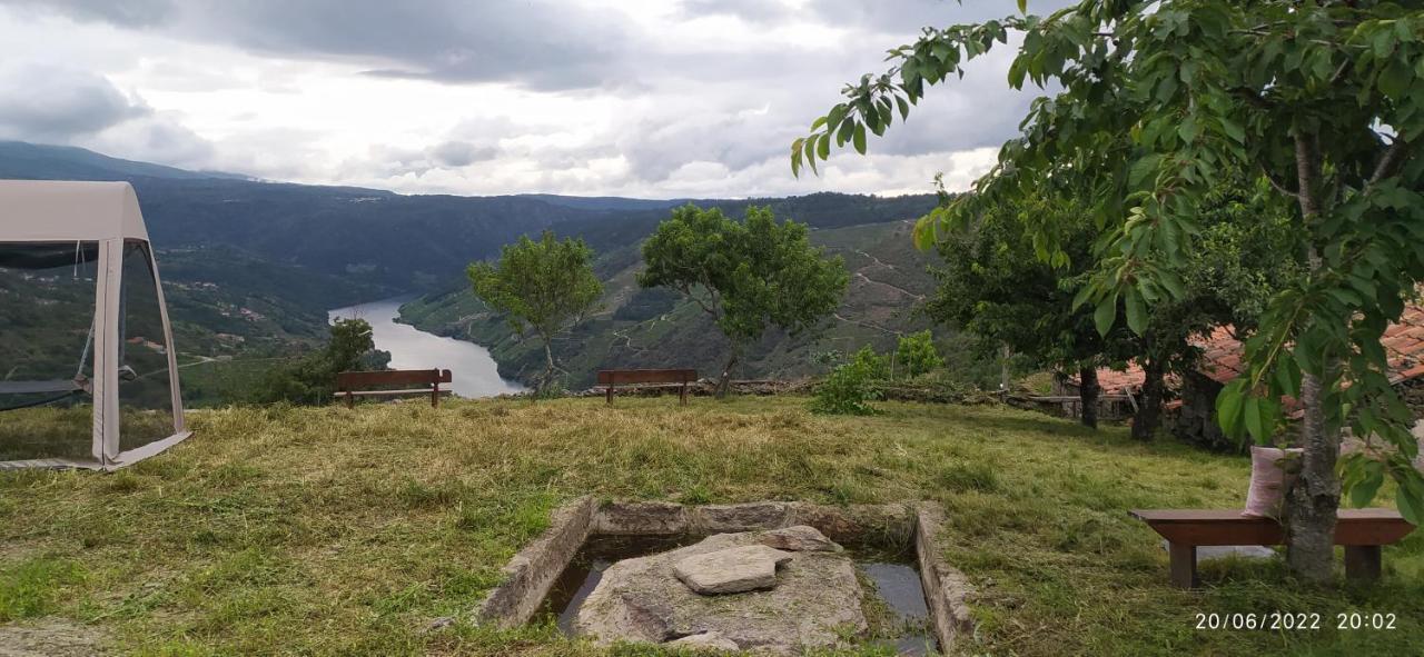 Balcon De San Caetano Daire Cristosende Dış mekan fotoğraf