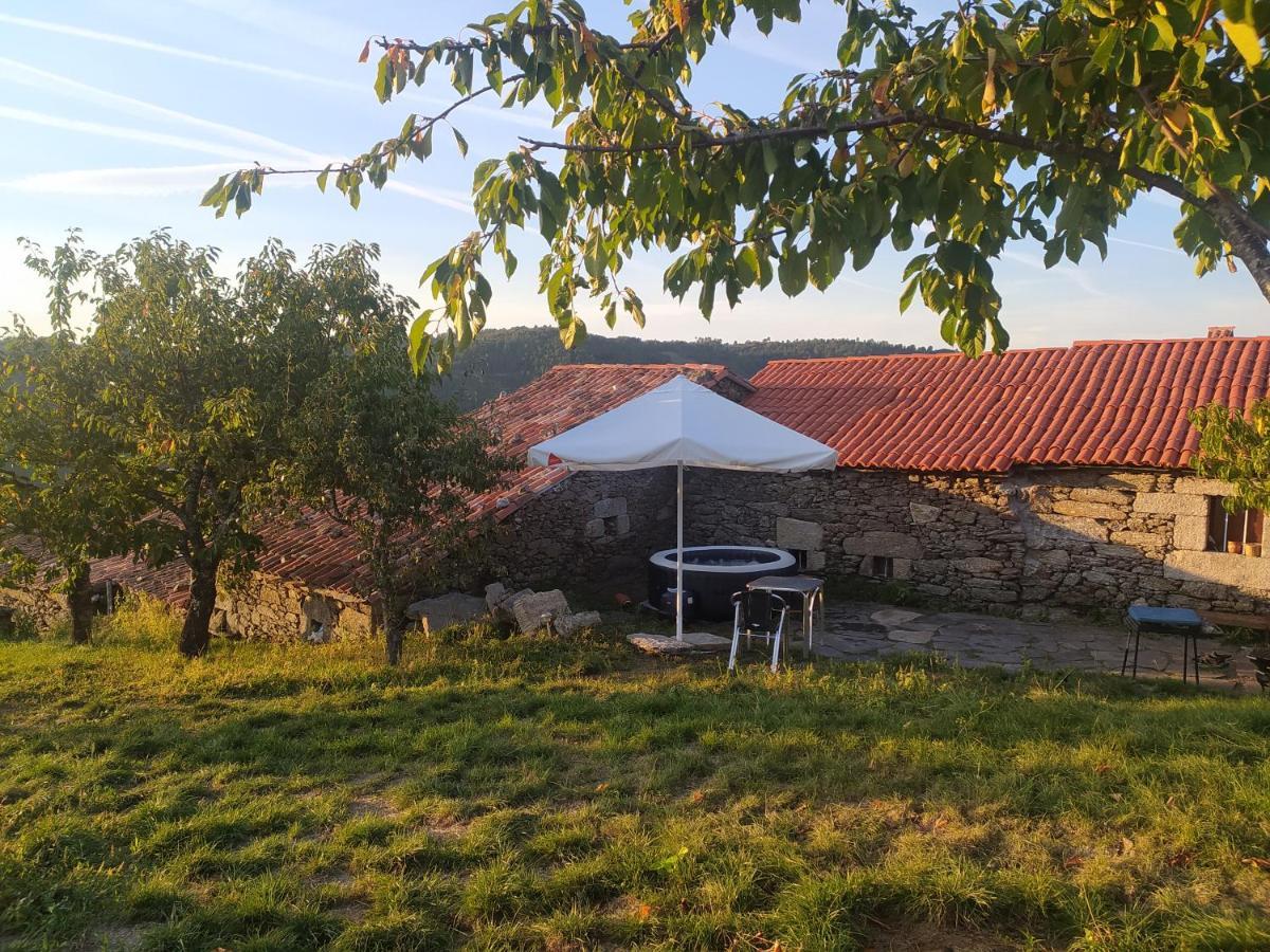 Balcon De San Caetano Daire Cristosende Dış mekan fotoğraf
